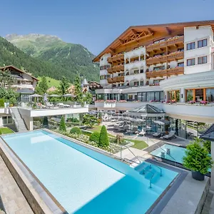 5* Отель Trofana Royal 5